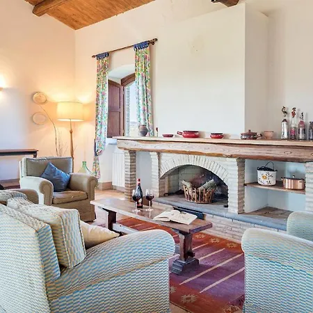 Casale Le Tre Querce 8&1, Emma Villa *