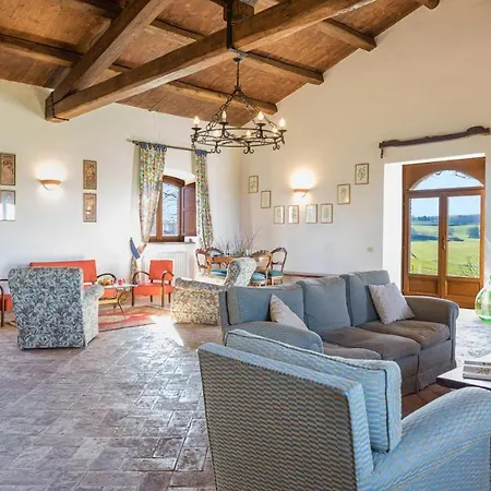 Casale Le Tre Querce 8&1, Emma *