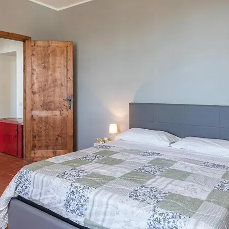 Casale Le Tre Querce 8&1, Emma Villa