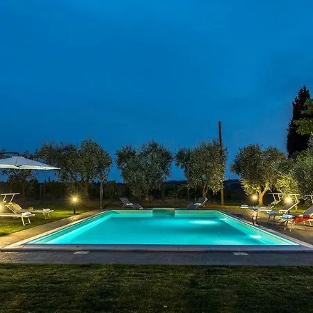 Casale Le Tre Querce 8&1, Emma Вилла Орвието