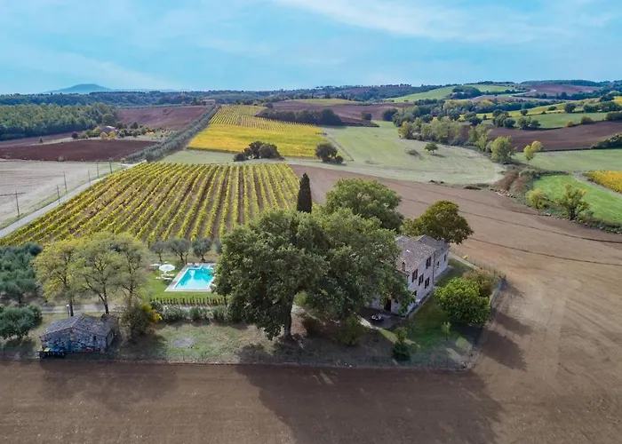 فيلة Casale Le Tre Querce 8&1, Emma أورفييتو