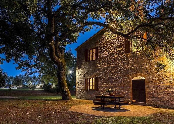 فيلة Casale Le Tre Querce 8&1, Emma *