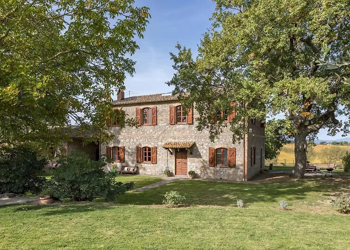 Casale Le Tre Querce 8&1, Emma Βίλα Ορβιέτο