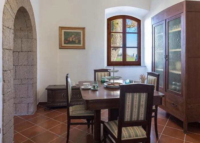 Casale Le Tre Querce 8&1, Emma 빌라 *